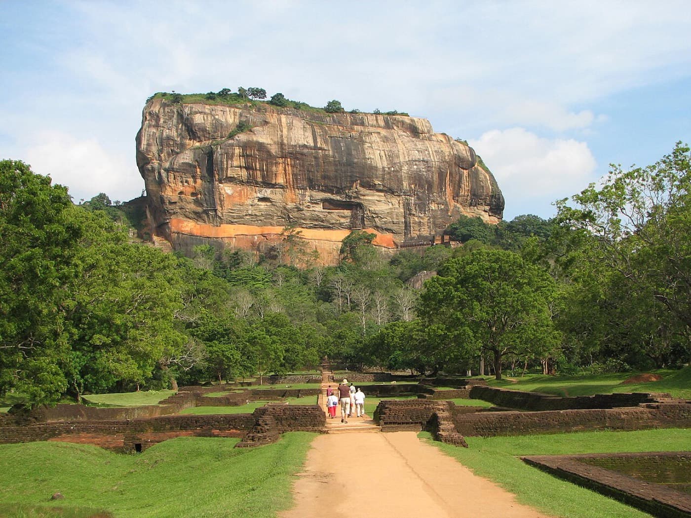 Cultural Triangle 2-Day Escape in Sigiriya